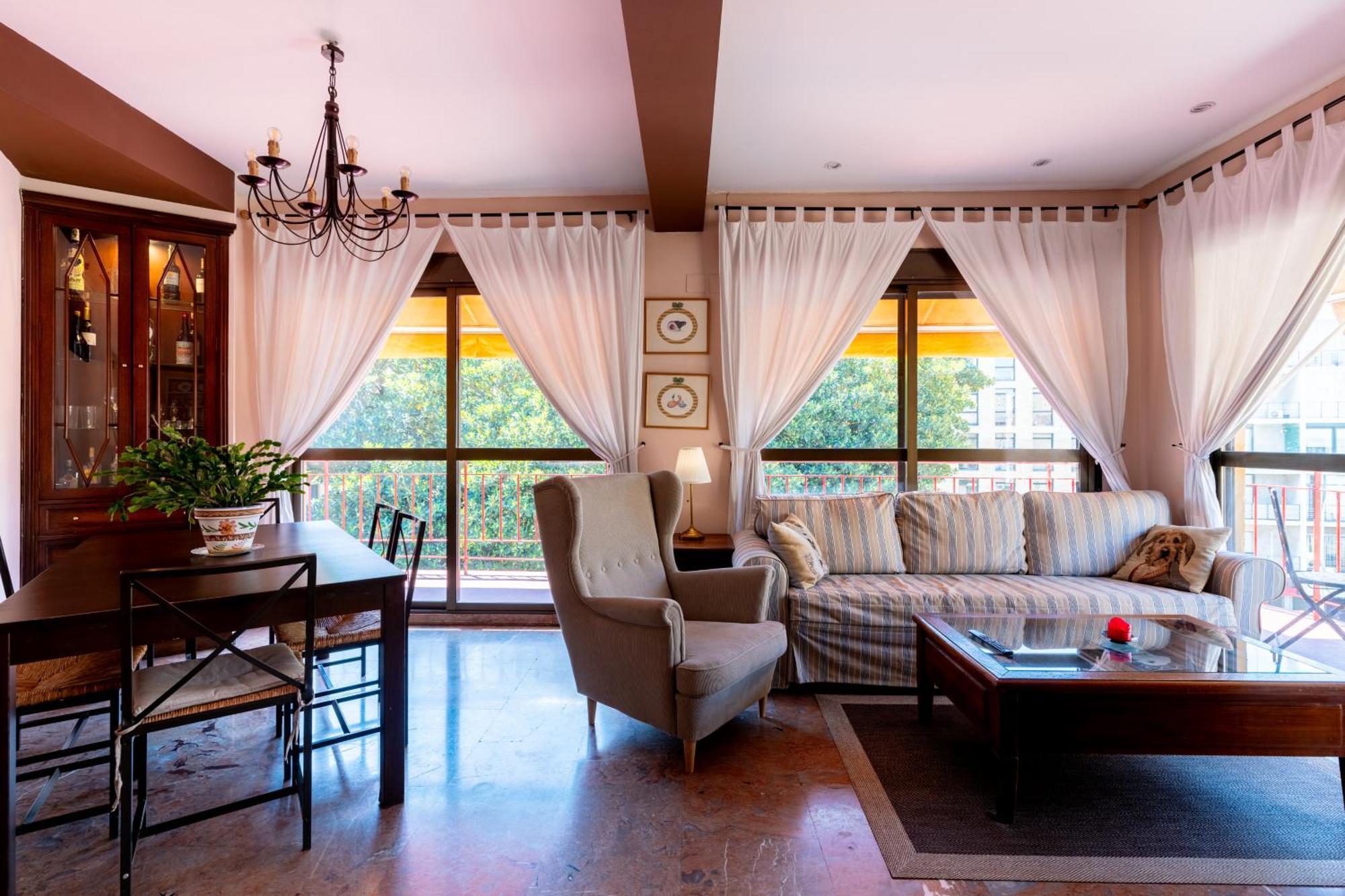 Penthouse!!! Center Of Seville!!! 2 Bedroom + 2 Bath!!! Bagian luar foto